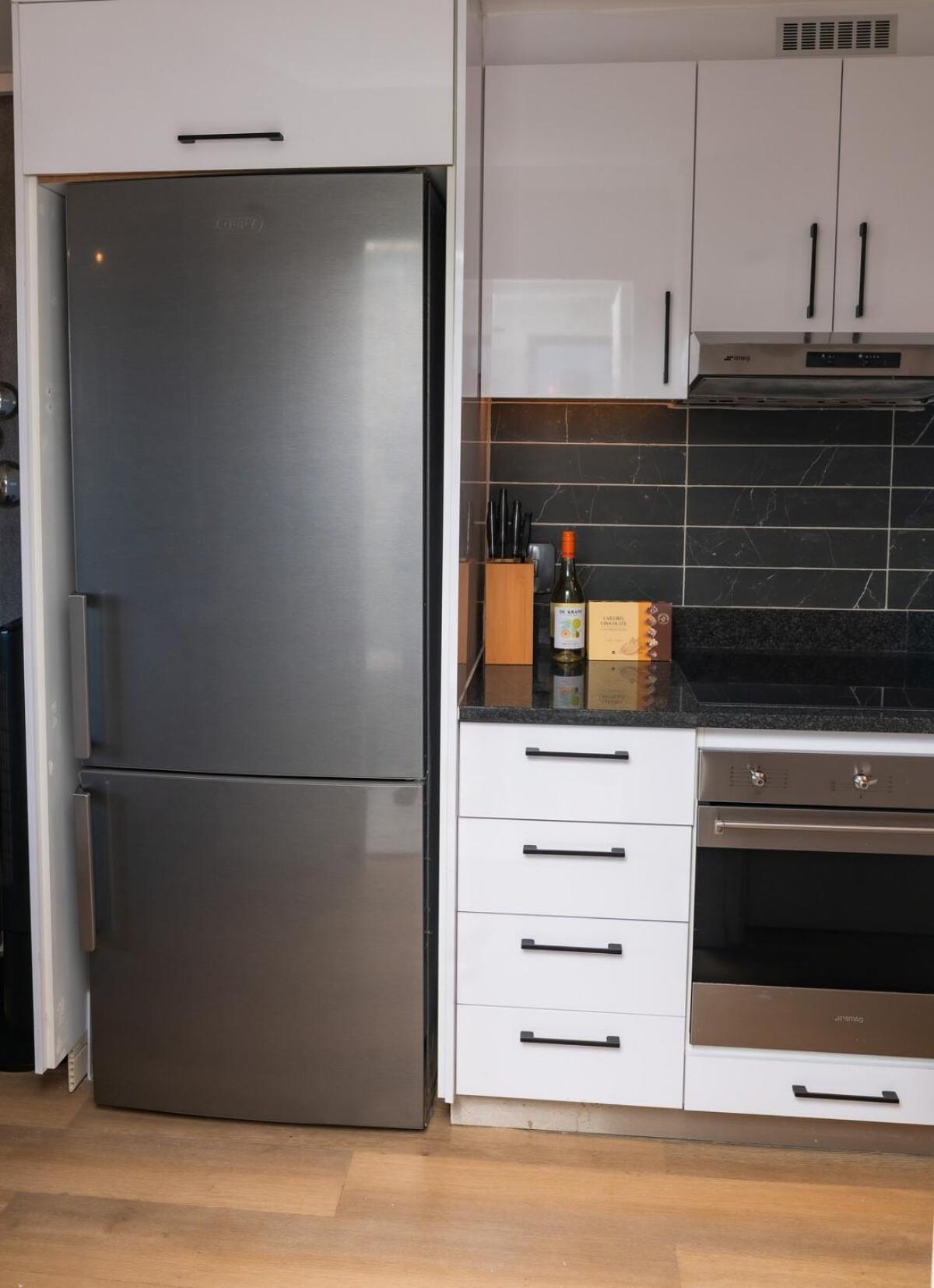 Micro-luxurious In Cbd Apartamento